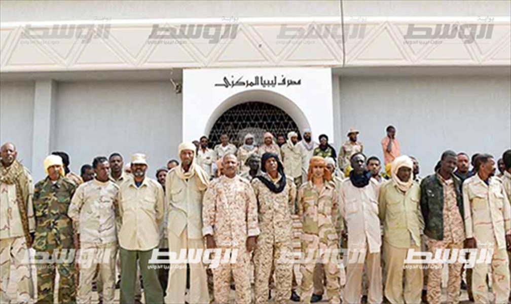 اعتصام عسكريين أمام مصرف ليبيا المركزي في سبها‏ للمطالبة بمرتباتهم