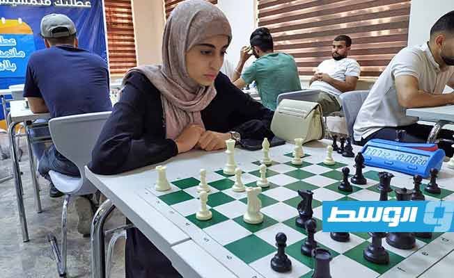 18 لاعبة فى بطولة «شطرنج طرابلس» للإناث