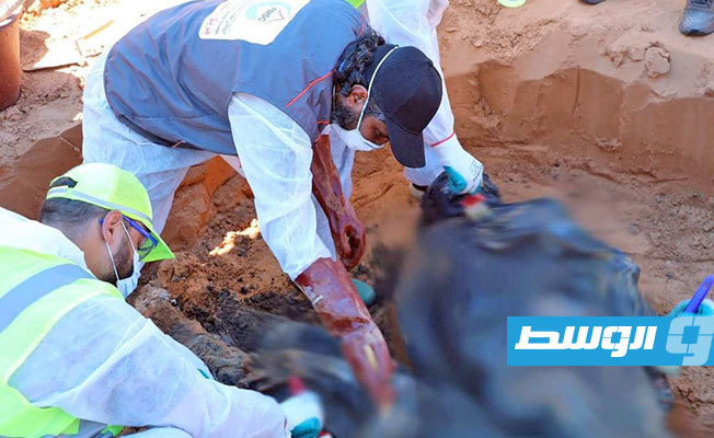 العثور على 5 جثث جديدة في مقابر جماعية بترهونة