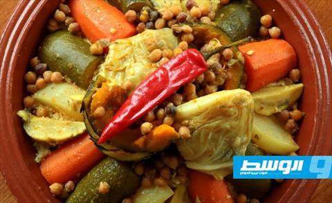 كسكسي مغربي بالدجاج والخضروات