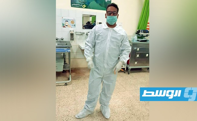 مركز بنغازي الطبي يسجل حالة وفاة بين الأطقم الطبية.. وينعاه: «أحد أبطال الجيش الأبيض»