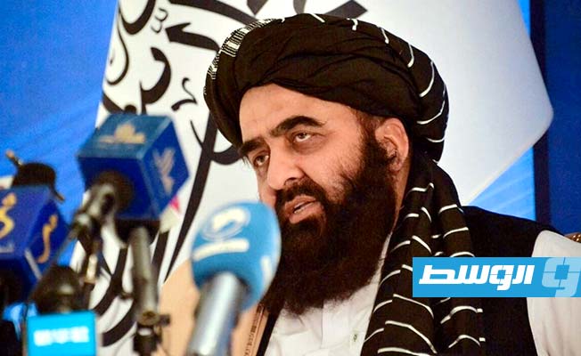 وزير خارجية حكومة «طالبان» الأفغانية يعقد محادثات نادرة مع نظيره الباكستاني والصيني