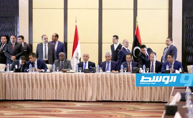 وفد «النواب» يبحث مع مسؤولين مصريين تسهيل إجراءات دخول الليبيين