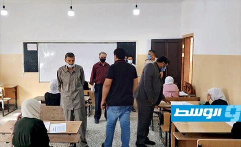 بالصور: انتظام امتحانات الإعدادية في بنغازي والبيضاء وعمر المختار