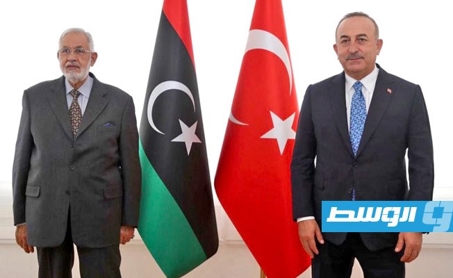سيالة ينتقد توقيع اتفاقات ترسيم الحدود البحرية المماثلة للاتفاقية الموقعة بين حكومة الوفاق وتركيا