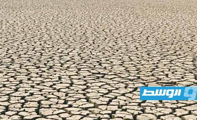 جفاف بحيرة سد وادي كعام (صور)