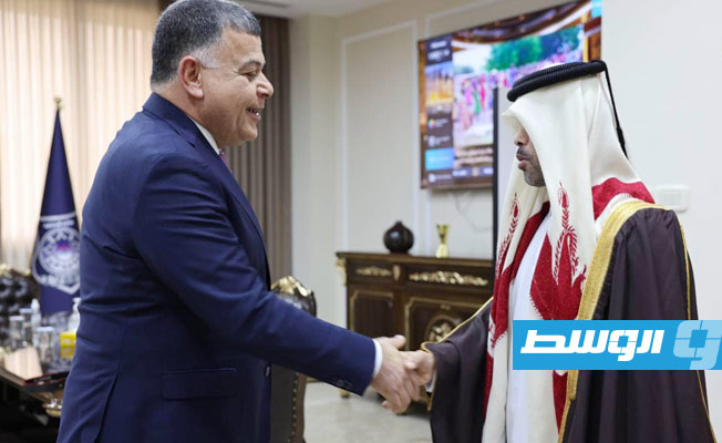 وزير الداخلية خالد مازن يبحث مع سفير قطر في ليبيا، خالد الدوسري, 18 يناير 2022. (وزارة الداخلية)