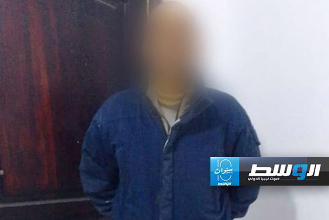 القبض على ولي أمر طالبة ألقى قنبلة يدوية داخل فناء مدرسة في بنغازي