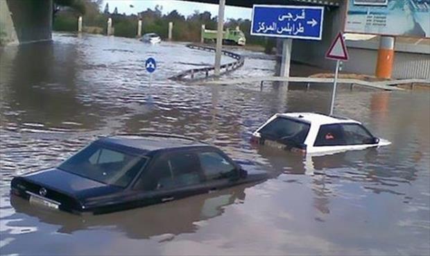 توقف مشروعات البنية التحتية يغرق طرابلس في «شبر ماء»