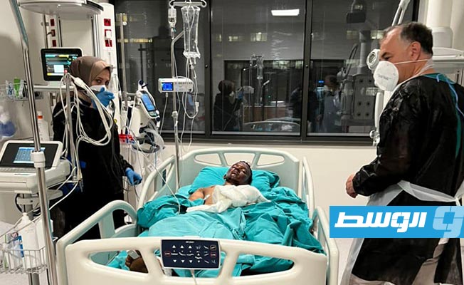 وصول 6 مصابين في «حادث بنت بيّة» إلى تركيا لتلقي العلاج