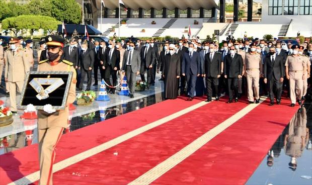 مصر تنظم جنازة عسكرية لزوجة الرئيس الأسبق أنور السادات
