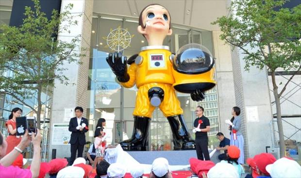 جدل حول تمثال لطفل يرتدي بزة واقية من الإشعاعات