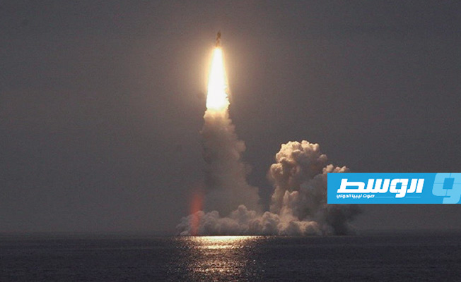 روسيا تختبر صاروخين عابرين للقارات انطلقا من غواصتين في المحيط المتجمد