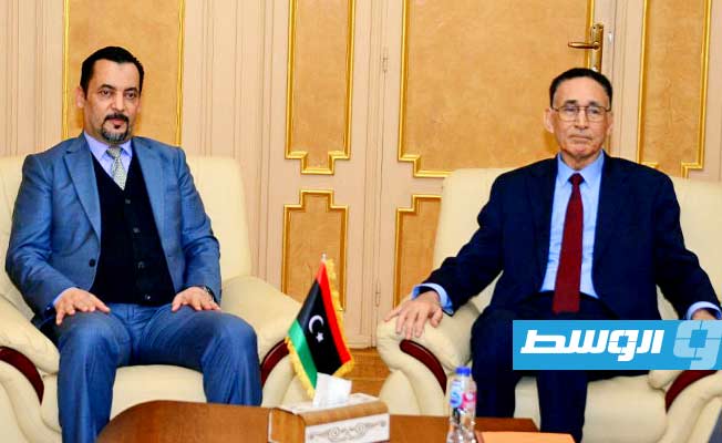 الحويج يبحث «معوقات» رجال الأعمال الليبيين للسوق المصرية