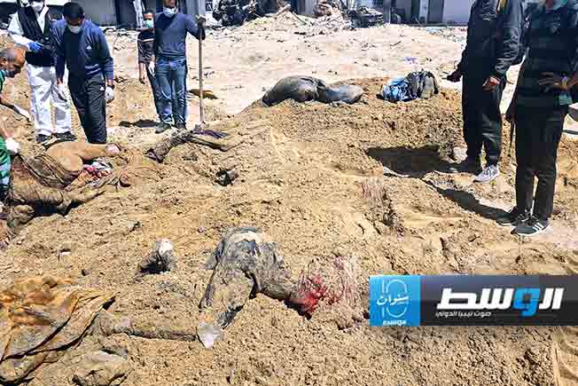 الإعلام الحكومي بغزة: انتشلنا 9 جثامين من مقابر جماعية بمجمع الشفاء