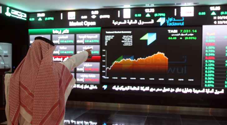 مؤشر البورصة السعودية يهبط 7% ويخسر مكتسبات عام 2018