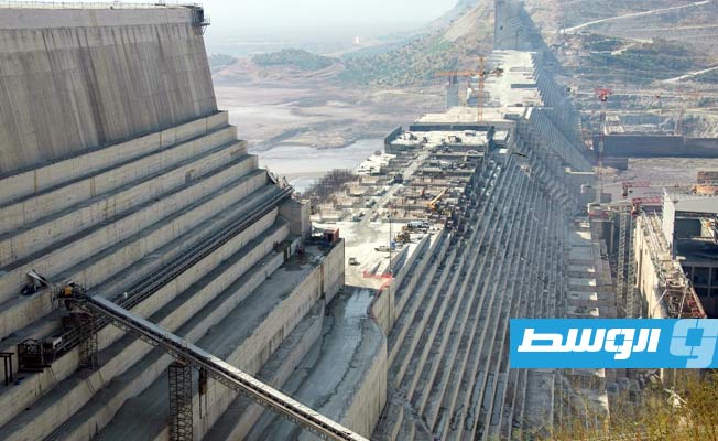رئيس الوزراء الإثيوبي يطلق عملية إنتاج الكهرباء في سد «النهضة»