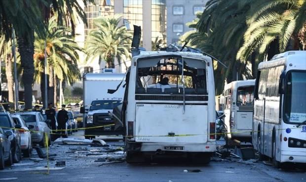الإعدام لثمانية متهمين في تفجير حافلة الأمن الرئاسي بتونس في 2015