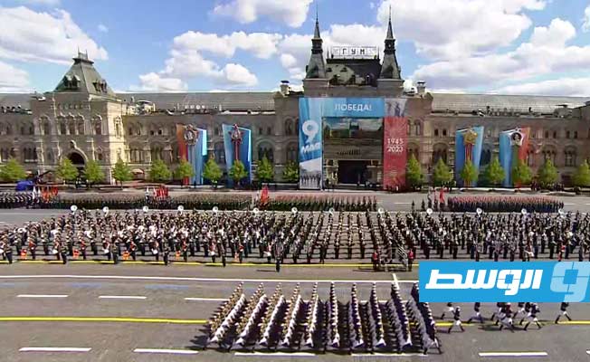 بدء العرض العسكري في الساحة الحمراء بموسكو بحضور بوتين