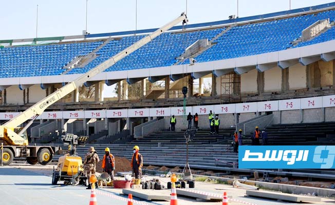 جانب من أعمال التطوير بملعب طرابلس الدولي، 1 إبريل 2023.. (الإنترنت)