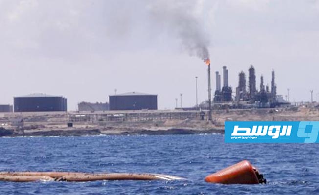 مؤسسة النفط تعلن «القوة القاهرة» في ميناء الزاوية