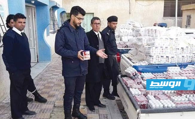 الحرس البلدي يصادر مواد غذائية منتهية الصلاحية في أجدابيا