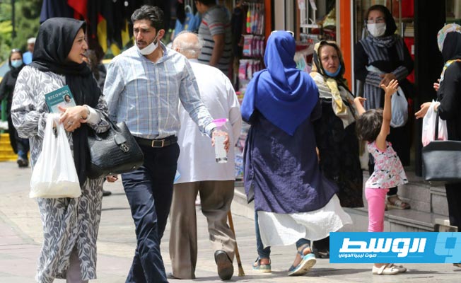 السلطات الإيرانية توصي بوضع الكمامات بعد ارتفاع عدد إصابات «كورونا»