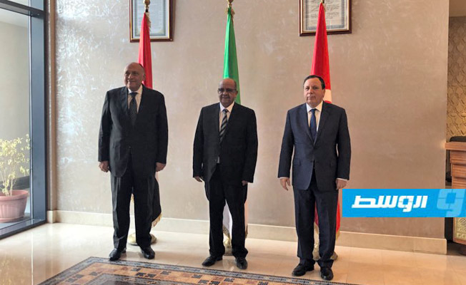 بدء الاجتماع الثلاثي لوزراء خارجية مصر وتونس والجزائر حول ليبيا