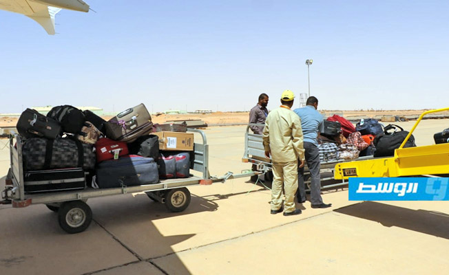 الخطوط الليبية تستأنف رحلاتها الجوية من مطار بنينا إلى تمنهنت