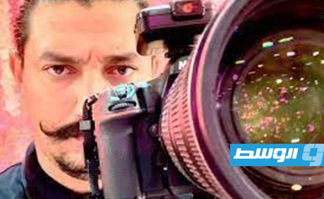 نقابة الصحفيين التونسيين تندد باحتجاز جهاز الردع مصور صحفي دون توضيح الأسباب