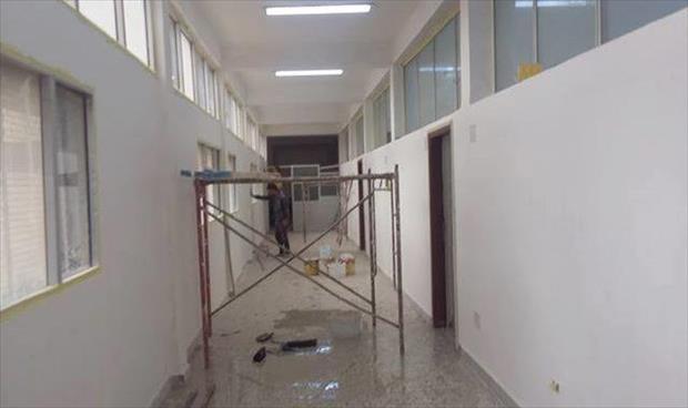بلدية أبوسليم تعلن انتهاء أعمال الصيانة بمدرسة الاستقلال