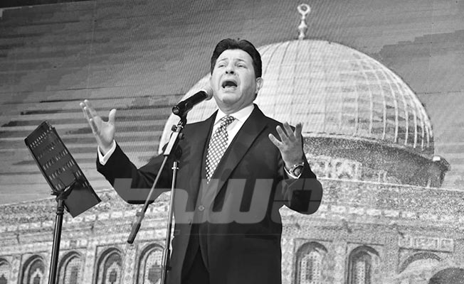 بالصور: هاني شاكر يغني في احتفالية «القدس» بالأردن