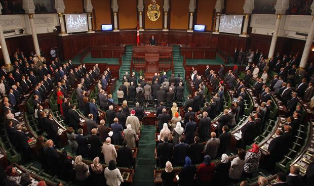 البرلمان التونسي يفوض صلاحياته للحكومة لشهرين لمواجهة أزمة «كورونا»
