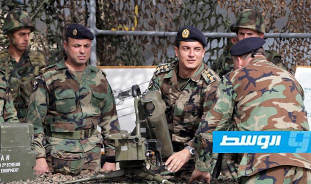ظريف: إيران مستعدة لمساعدة لبنان عسكريا وتنتظر التجاوب