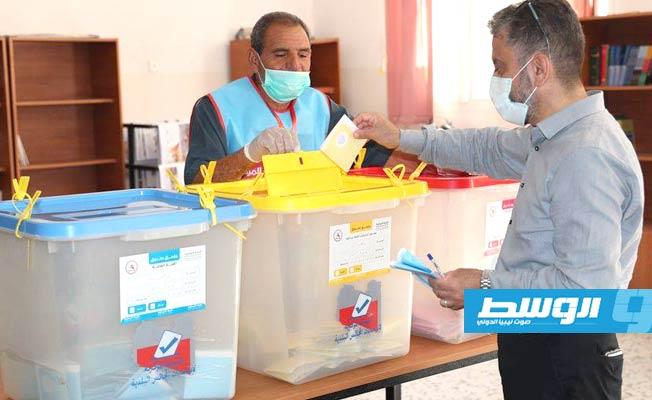 27 % نسبة المشاركة في انتخابات المجلس البلدي مصراتة