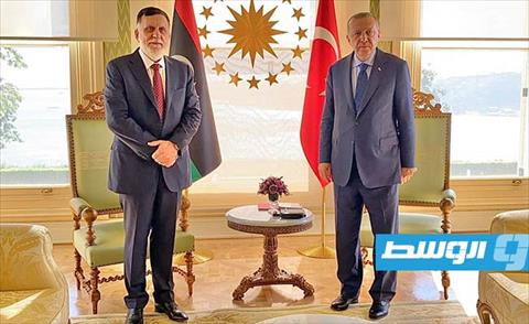 السراج وإردوغان يؤكدان ضرورة الحل السلمي للأزمة الليبية