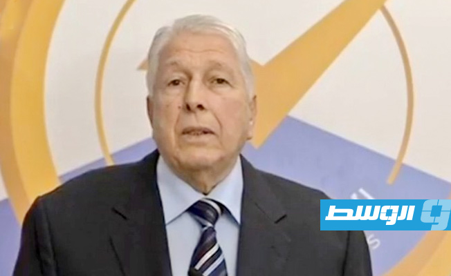 محمد الشريف يقدم أوراق ترشحه للرئاسة
