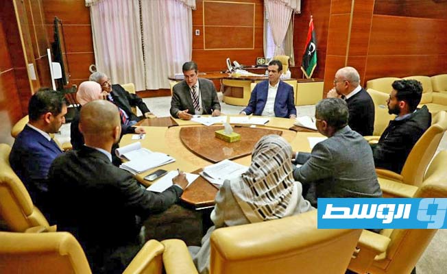 أبوجناح يطالب المختصين بتقديم مقترح لإنشاء وحدة زراعة النخاع بمستشفى طرابلس الجامعي