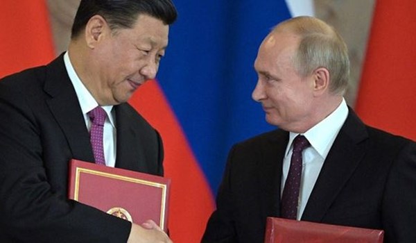 الرئيسان الروسي والصيني يدشنان أول أنبوب غاز بين البلدين