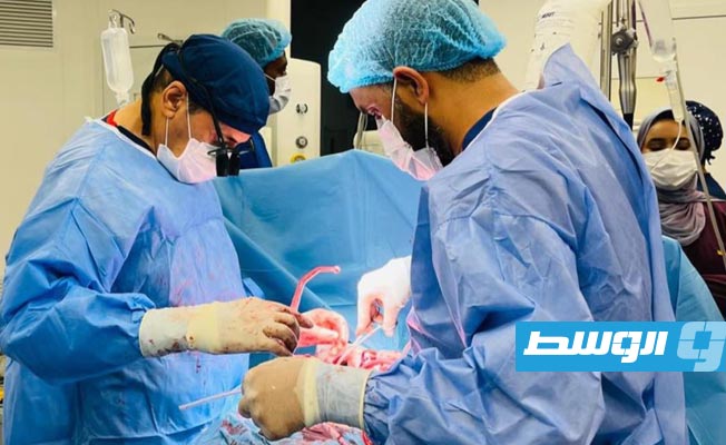 استئصال ورم «ميكسوما» النادر من قلب مريضة في طرابلس