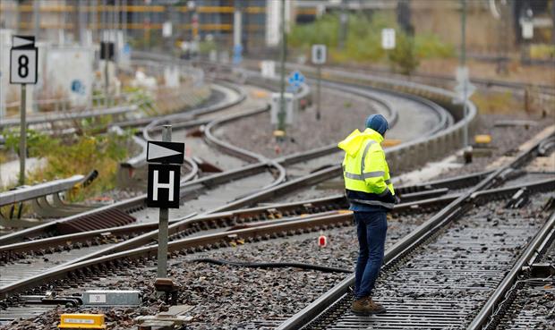 ألمانيا.. عمال السكك الحديدية يضربون عن العمل 4 ساعات غدًا