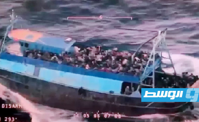 شاهد: البحرية الإيطالية تتدخل لإنقاذ 1300 مهاجر وسط البحر المتوسط