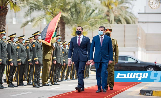 الدبيبة مع نظيره المالطي روبرت أبيلا, طرابلس 5 أبريل 2021. (حكومة الوحدة الوطنية)