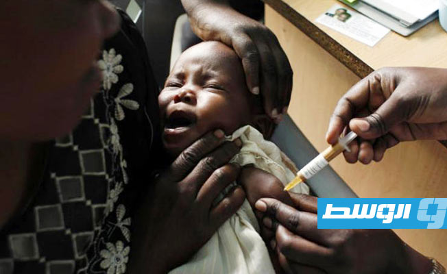 «الصحة العالمية» تعتمد أول لقاح للملاريا