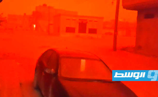 عواصف ترابية تضرب ليبيا, (الإنترنت)