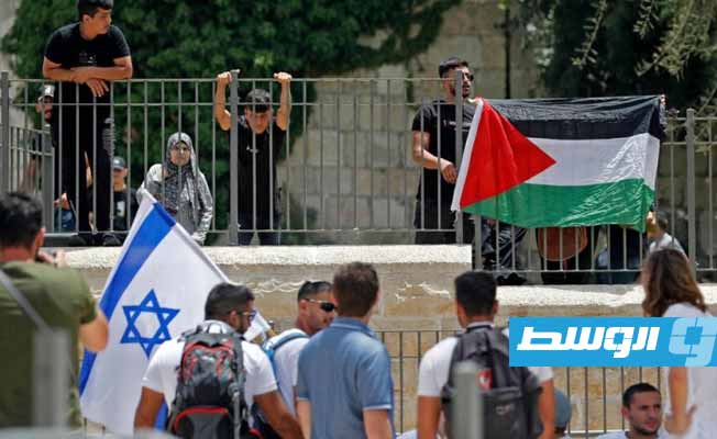 انطلاق «مسيرة الأعلام» الإسرائيلية في القدس وسط توترات ومواجهات في باحة الأقصى
