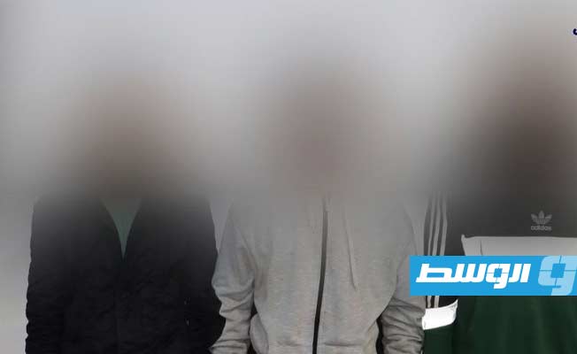 ضبط 3 وافدين بتهمة سرقة محل للخياطة في بنغازي