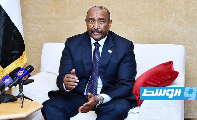رفض وصف السودان بالدولة الفاشلة مثل ليبيا.. البرهان يتهم «جميع دول الجوار» بإرسال مرتزقة