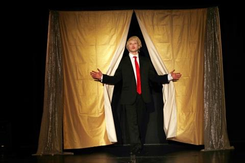 ترامب بطل عرض موسيقي مسرحي في لندن