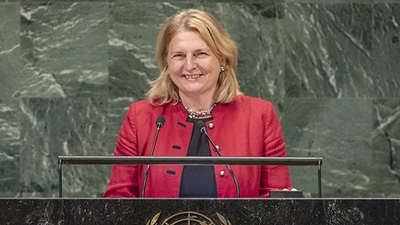 بالفيديو: وزيرة خارجية النمسا تستهل خطابها في الأمم المتحدة بالعربية